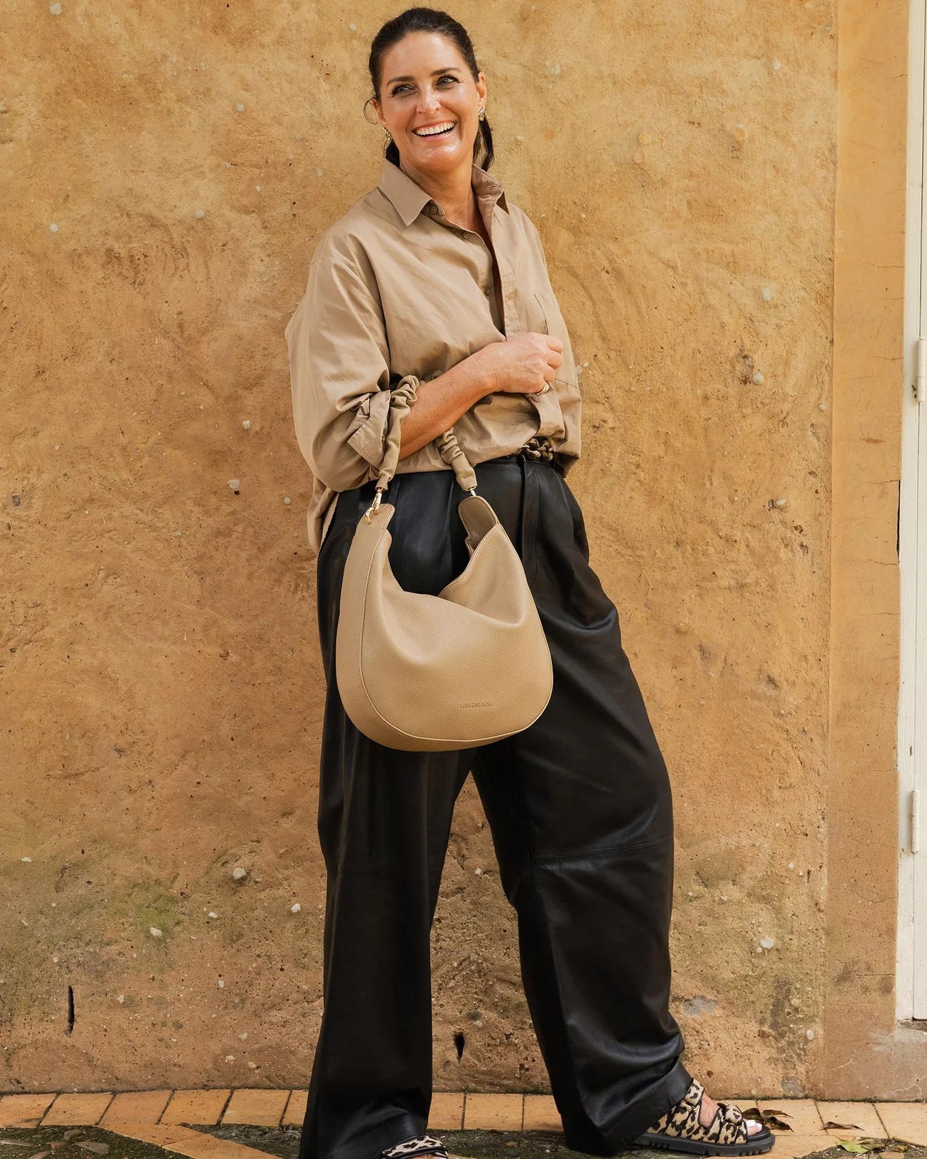 EMILY SHOULDER BAG - LOUENHIDE - handbags - Stomp Shoes Darwin
