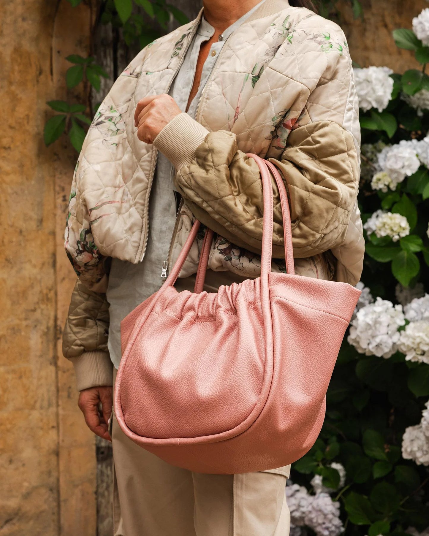 SELINA TOTOE BAG - LOUENHIDE - handbags - Stomp Shoes Darwin
