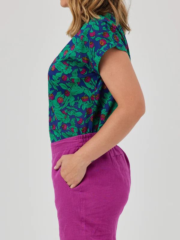 VICKY ROUND NECK TOP PRINT - CAKE - clothing - Stomp Shoes Darwin